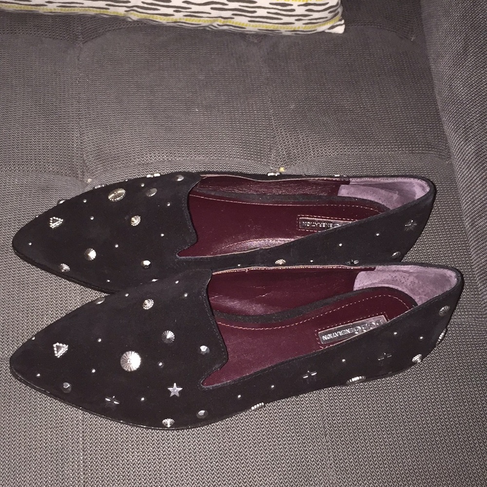 Bcbg generation pointed slipon black suede 8.5 NWT